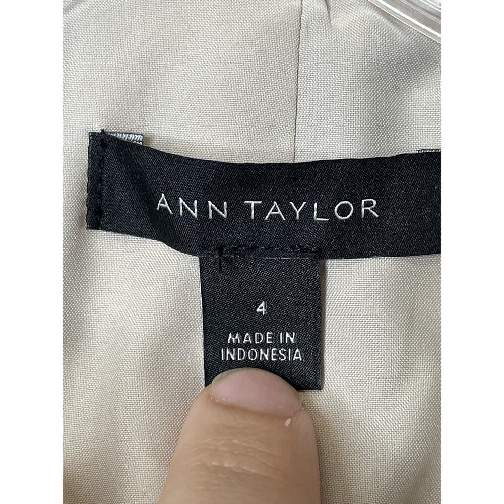 Ann Taylor Jacket Womens 4 Cream Green Tweed Boucle Blazer Fringe Lined Cropped - Picture 7 of 10